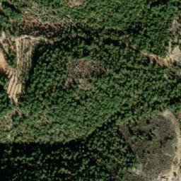 Satellite imagery of Râs ej Jâmoûss, LB