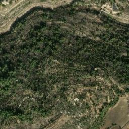 Satellite imagery of Bâlaaïyé, LB