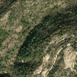 Satellite imagery of Bâlaaïyé, LB