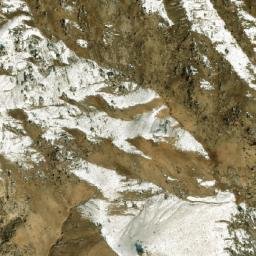 Satellite imagery of Kūn-e Laḏūgak, AF