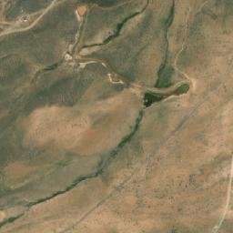 Satellite imagery of Ma‘dan-e Sorb-e Ḩoseynabād, IR
