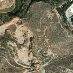 Satellite imagery of Qalaat el Baghlé, LB