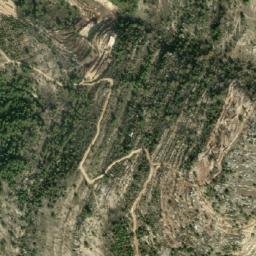 Satellite imagery of Qalaa el Kaouâyer, LB