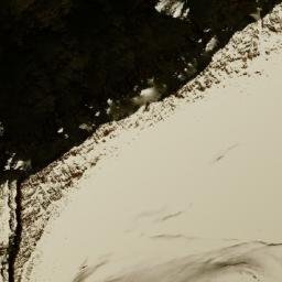 Satellite imagery of Kōtal-e Qash-e Sang, AF