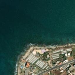 Satellite imagery of Râs es Sakhré, LB