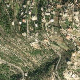 Satellite imagery of Ez Zehzlâne, LB