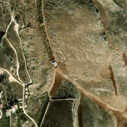 Satellite imagery of Khlâli el Mkharmachi, LB
