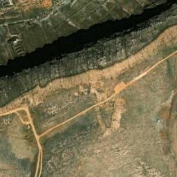 Satellite imagery of Ma‘būr Qal‘at as Sinān, SY