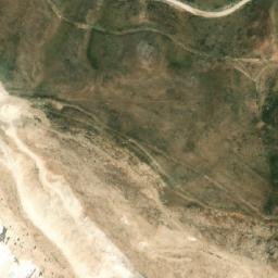 Satellite imagery of Ma‘dan-e Sang-e Chīnī-ye Derīzhān, IR