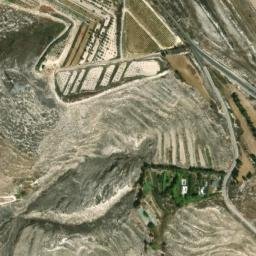 Satellite imagery of El Aânsîyé, LB