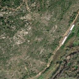 Satellite imagery of Chouqfâne el Aarâyes, LB