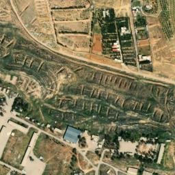 Satellite imagery of Z̧ahr Bāb al Barīd, SY