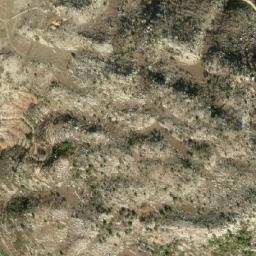 Satellite imagery of Chiaab el Mrâhât, LB