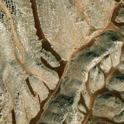 Satellite imagery of Ma‘āliq an Niyārah, LB