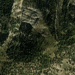 Satellite imagery of Chis̲h̲tūn Ghar, AF