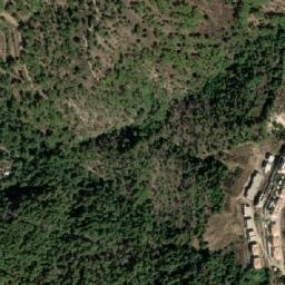 Satellite imagery of Harf en Nahlé, LB