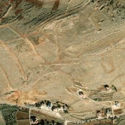 Satellite imagery of Miftāḩ Balāţ, LB