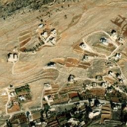 Satellite imagery of Miftāḩ Balāţ, LB