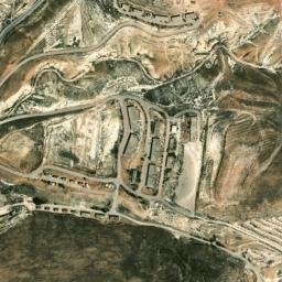 Satellite imagery of Ḑahr al Ḩazmah, SY