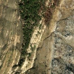 Satellite imagery of En Naassa, LB