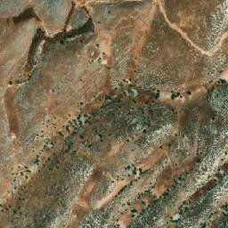 Satellite imagery of Chqîf Dabboûra, LB
