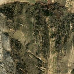 Satellite imagery of En Naassa, LB