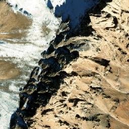 Satellite imagery of Kūh-e Qādeh-ye Bārīk, AF