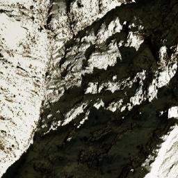 Satellite imagery of Qūl-e Pīāz, AF