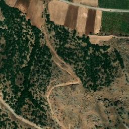 Satellite imagery of Ouaarât es Sîré, LB