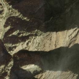 Satellite imagery of Band-e Darāz, AF