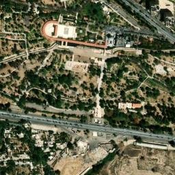 Satellite imagery of Qaşr Tishrīn, SY