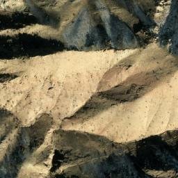 Satellite imagery of Qarah Maynyah-ye Khōrdak, AF