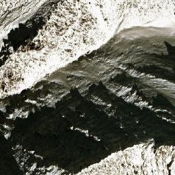 Satellite imagery of Kōh-e Girdī, AF