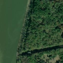 Satellite imagery of Plymouth Bluff, US