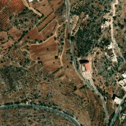 Satellite imagery of Ketf es Saouâqi, LB