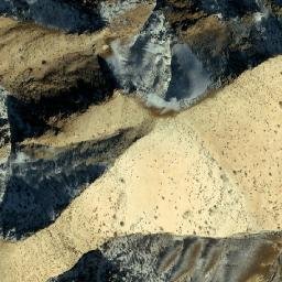 Satellite imagery of Rēg-e Khūnargay, AF