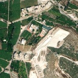 Satellite imagery of El Houssaïniyé, LB