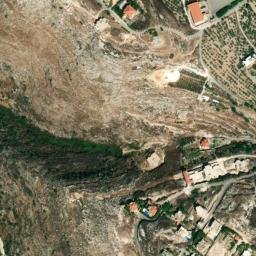 Satellite imagery of Chqîf el Khanzir, LB