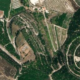 Satellite imagery of El Houssaïniyé, LB