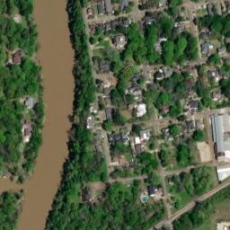 Satellite imagery of Bartons Bluff, US
