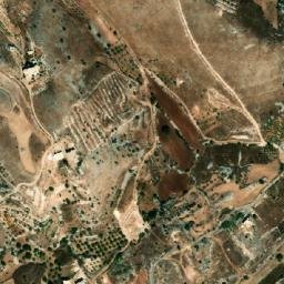 Satellite imagery of Chmîs Ouâdi es Soummâq, LB