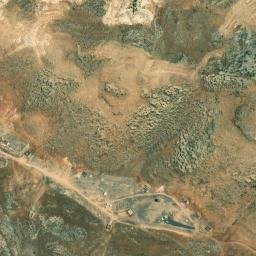 Satellite imagery of Z̧ahr Wādī Taḩmah, SY