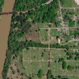 Satellite imagery of Bartons Bluff, US