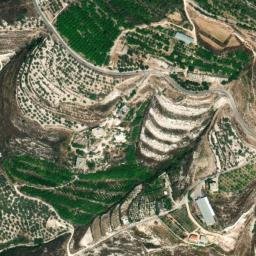 Satellite imagery of Tell Chqîf el Ahmar, LB
