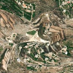 Satellite imagery of Tell Chqîf el Ahmar, LB