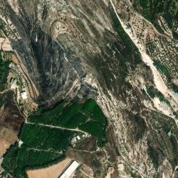 Satellite imagery of El Maaboûr, LB
