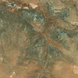 Satellite imagery of Z̧ahr Wādī Taḩmah, SY