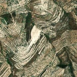 Satellite imagery of Harf er Râheb, LB