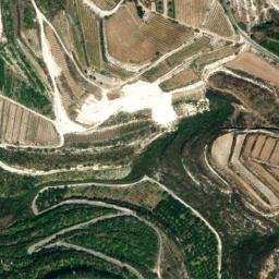 Satellite imagery of Dahr el Ksâr, LB
