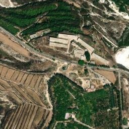 Satellite imagery of Dahr el Ksâr, LB